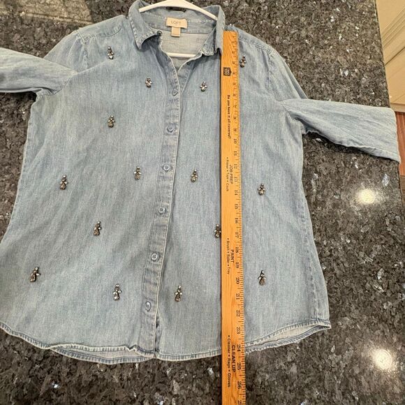 LOFT Embellished Chambray Button Down Shirt Women’s Large - Picture 7 of 9